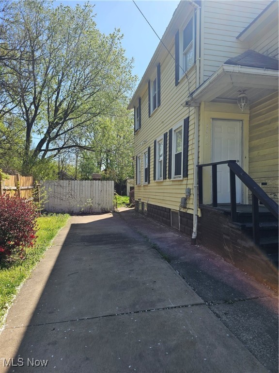 3063 W 48th Street, Cleveland, Ohio image 2