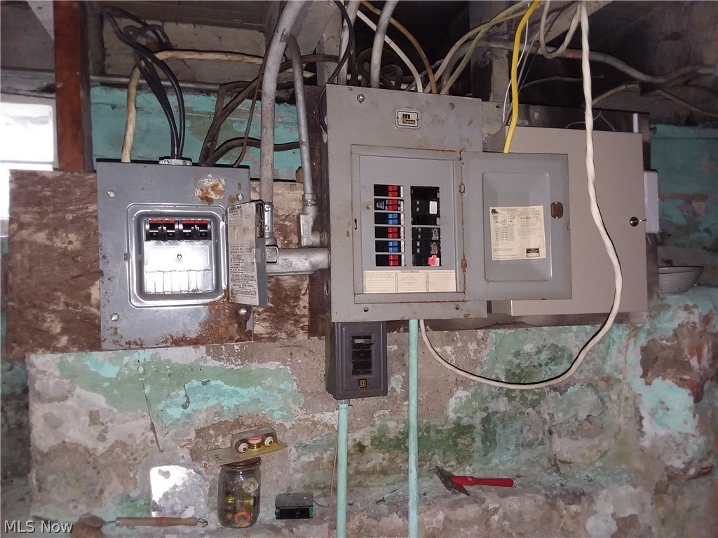 Stone Hickox Hosmer Bates & Sm - Residential