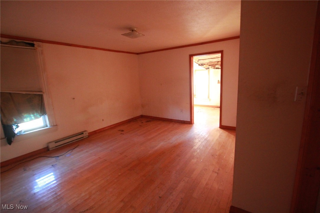 S Wat 4th - Residential