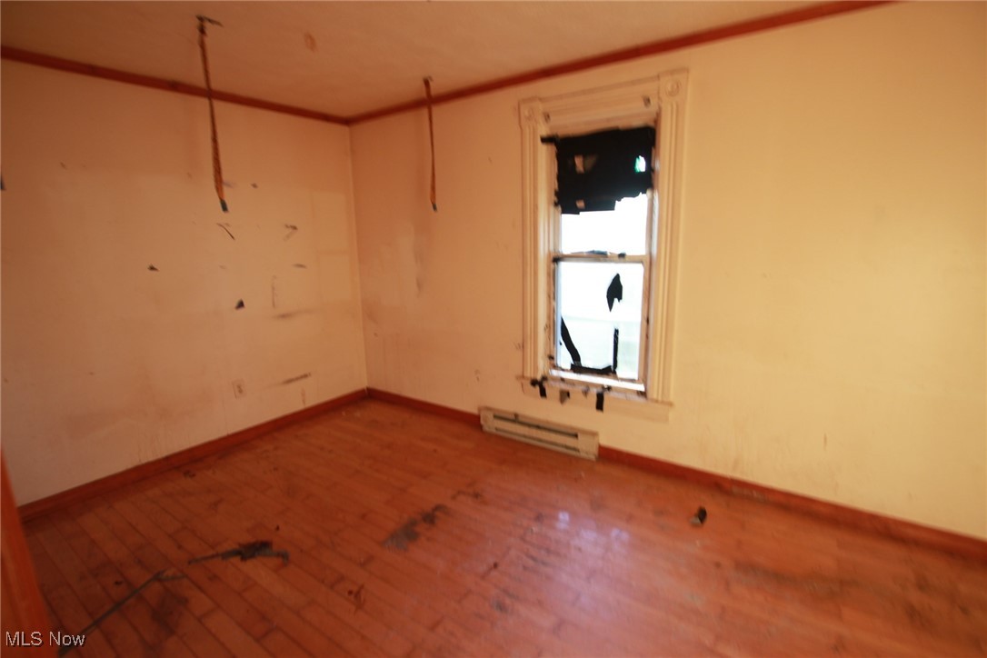 S Wat 4th - Residential