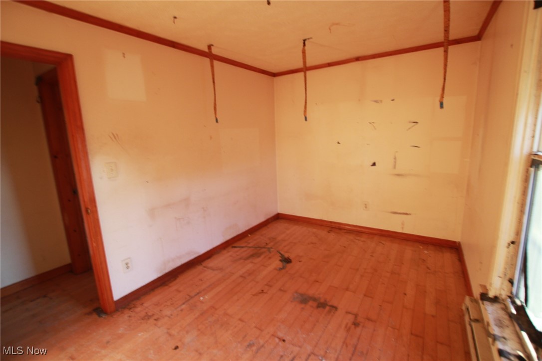 S Wat 4th - Residential