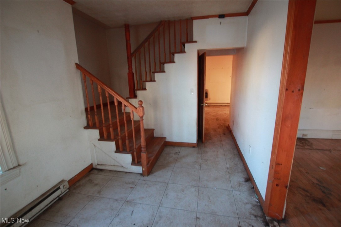 S Wat 4th - Residential