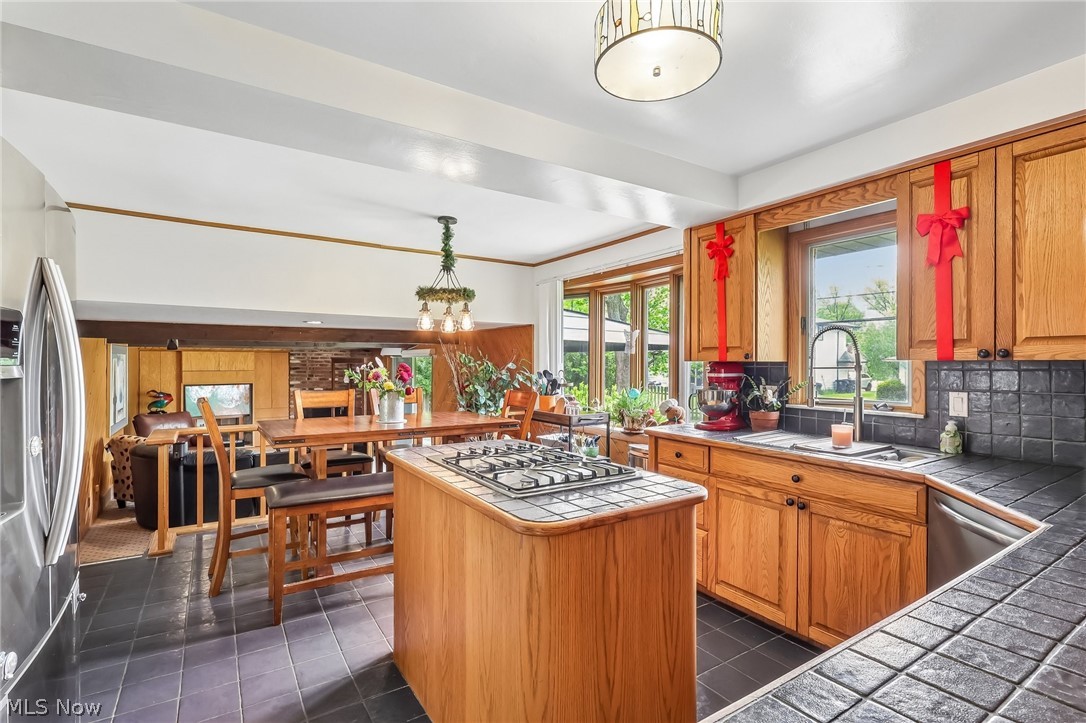 Berkeley Plaza Estates 03 - Residential