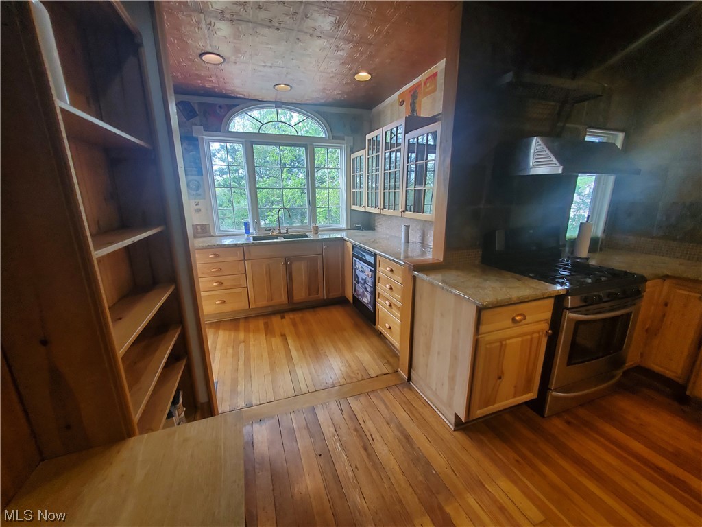 North Terrace - Residential