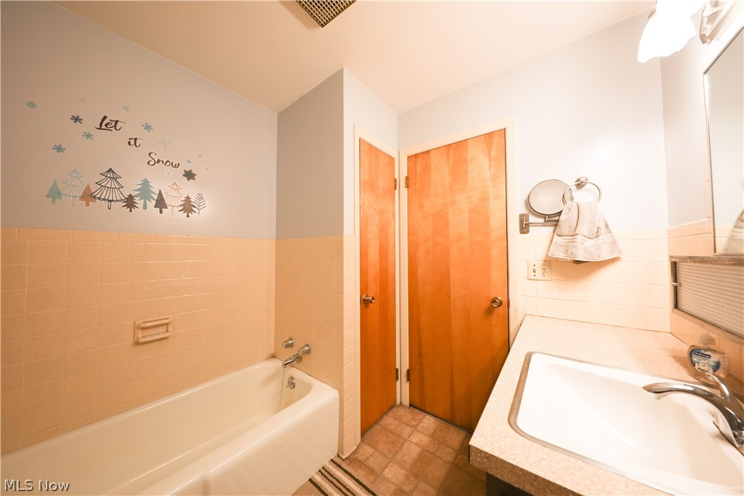 Hoffmaster - Residential