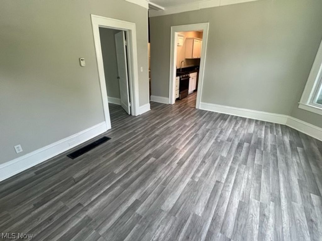 Photo of 3717 Archwood Avenue, Cleveland, OH 44109 (MLS # 5214157)
