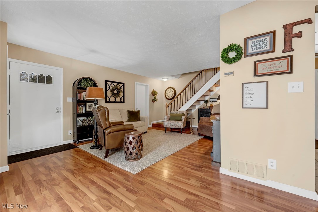 8116 Independence Drive, Mentor, Ohio image 3