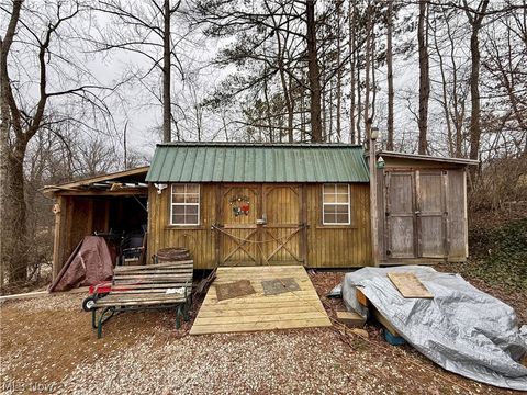 Tiny photo for 3201 Parkland Drive SW, Carrollton, OH 44615 (MLS # 5190314)