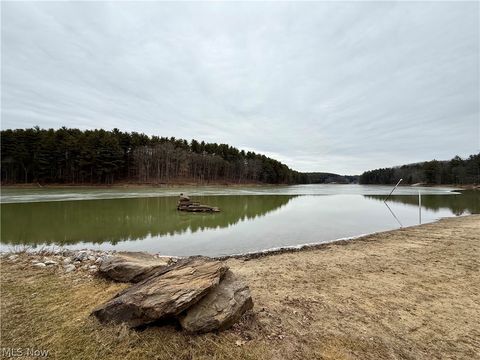 Tiny photo for 3201 Parkland Drive SW, Carrollton, OH 44615 (MLS # 5190314)