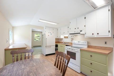 Tiny photo for 16210 Snow Rd RD, Burton, OH 44021 (MLS # 5246855)