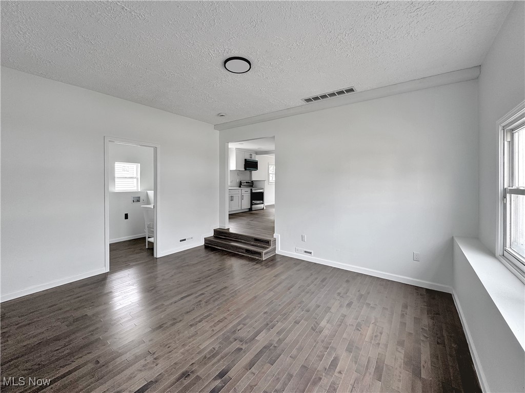 403 10th Street, North Canton, Ohio image 16