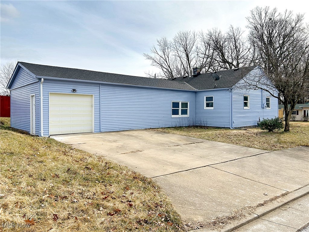 403 10th Street, North Canton, Ohio image 35