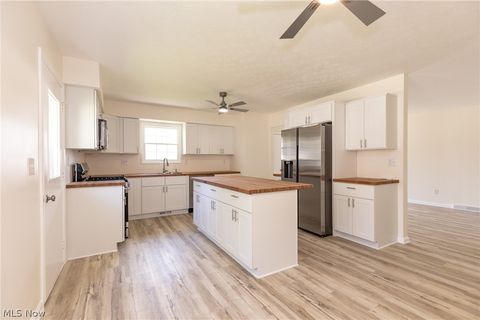 Tiny photo for 5258 Main Avenue, North Ridgeville, OH 44039 (MLS # 5203406)