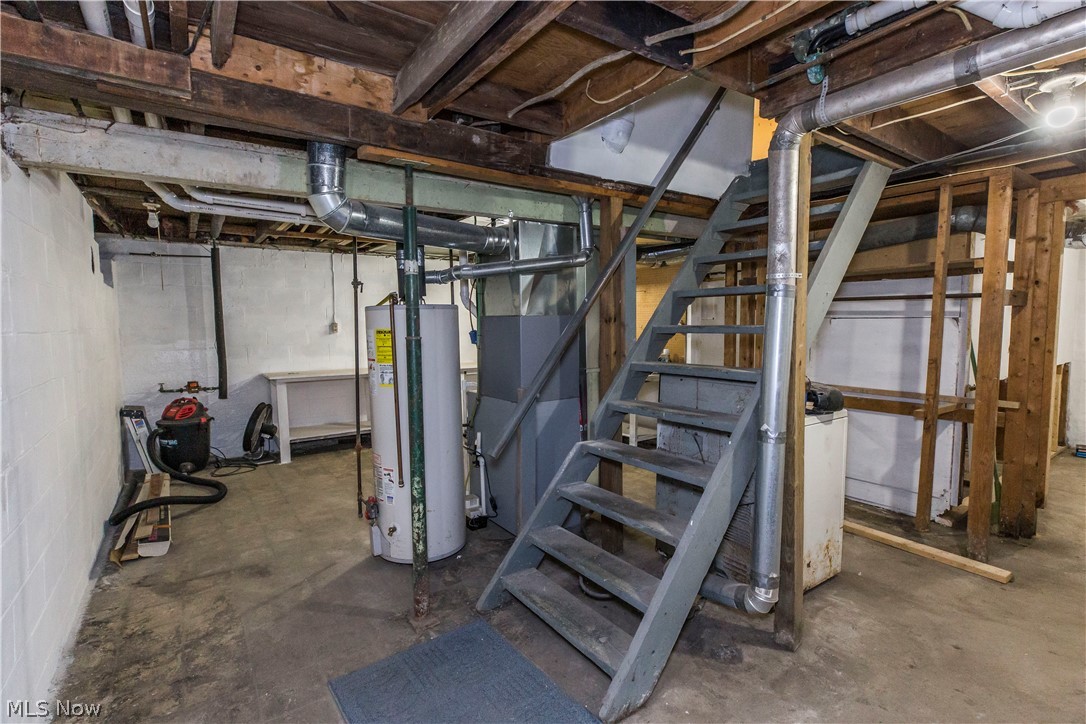 First Acreage Allotment/Downs - Residential