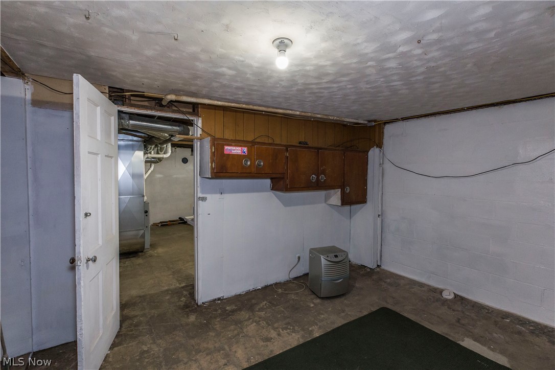 First Acreage Allotment/Downs - Residential