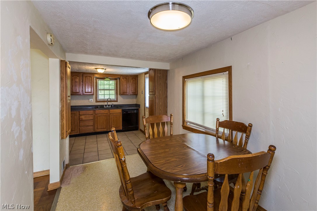 First Acreage Allotment/Downs - Residential