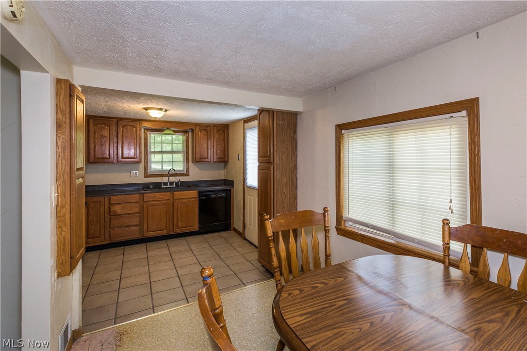 First Acreage Allotment/Downs - Residential