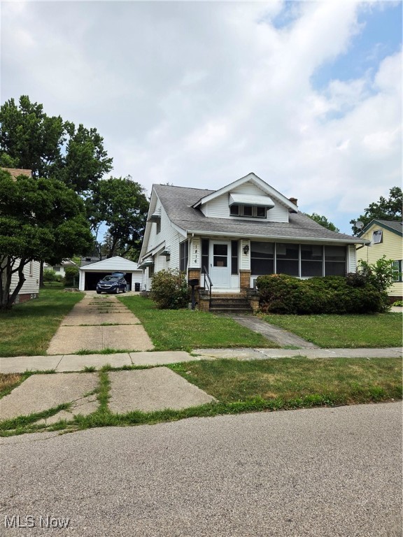 Welcome home to this spacious bungalow in beautiful, friendly South Hills neighborhood. This 5-bedroom home has separate living quarters upstairs. Home features 2 full kitchens, 2.5 baths, full finished basement and a 2.5 car garage. Enjoy the enclosed front porch and watch the neighbor stroll by or relax on the back sun porch and enjoy the quiet backyard. Bring your finishing touches and make this house your home.