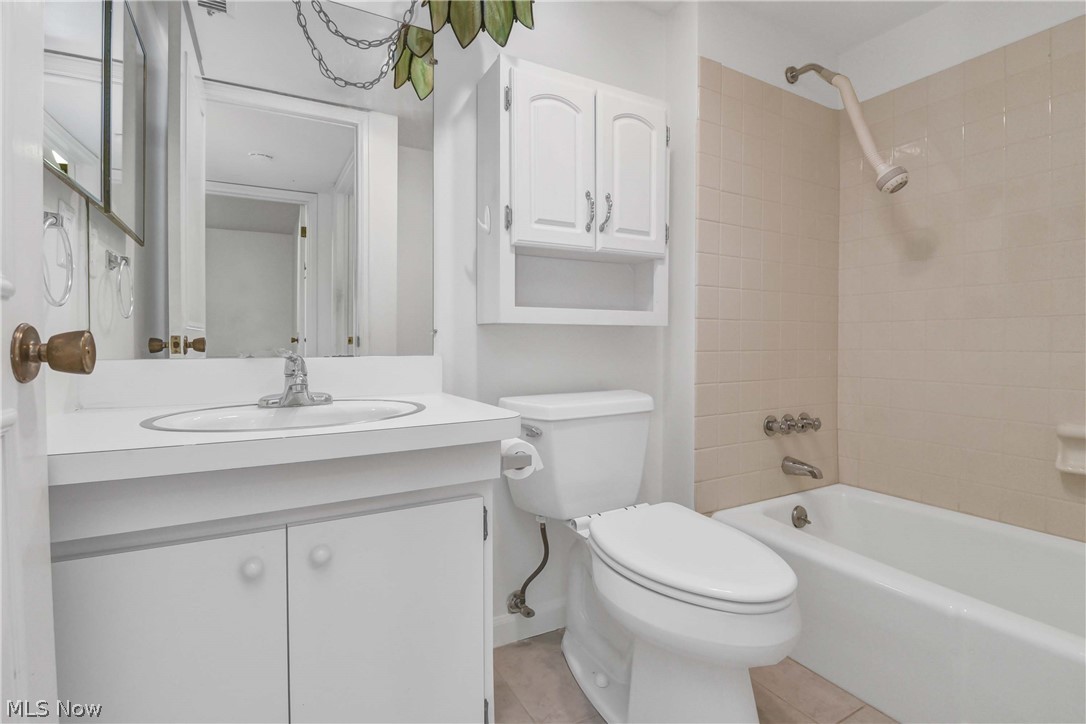 Riviera West Condo - Residential
