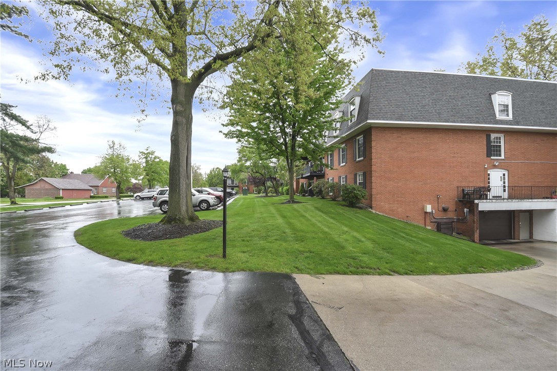 Riviera West Condo - Residential