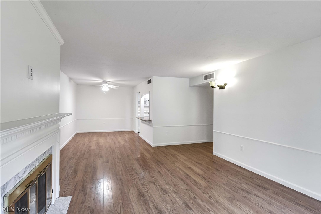 Riviera West Condo - Residential