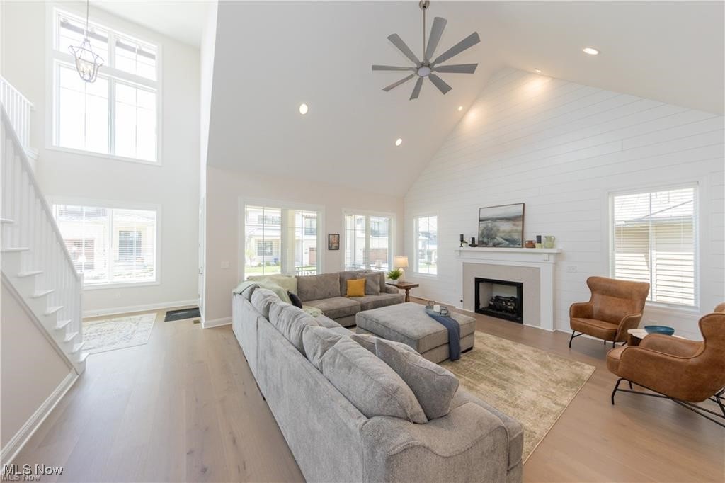 Edgewood Trace Twnhs Sub - Residential