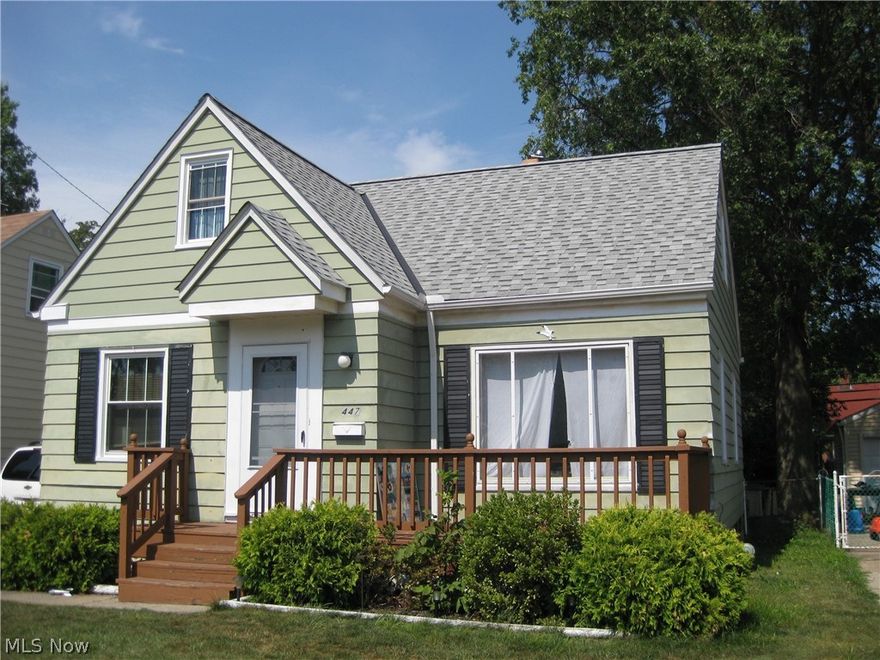 3 bedroom 1 bath Bungalow on full basement.  Larger bedroom up and 2 down.  Partially fenced yard.  Close to shopping and public transportation.