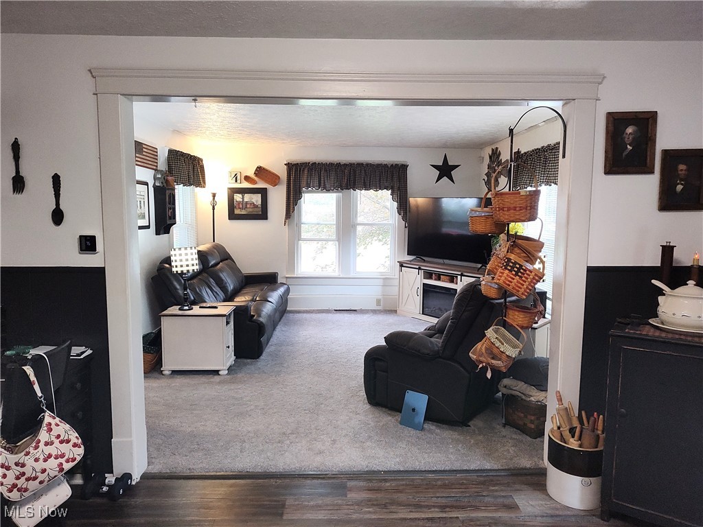 40 Chestnut Street, Geneva, Ohio image 23