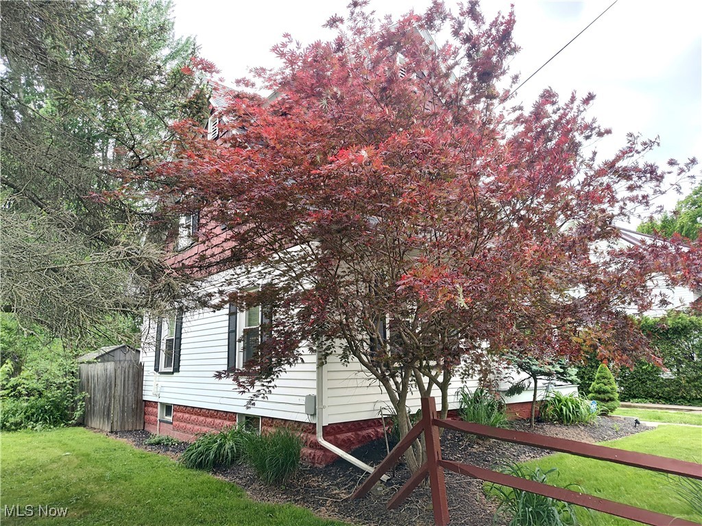 40 Chestnut Street, Geneva, Ohio image 5