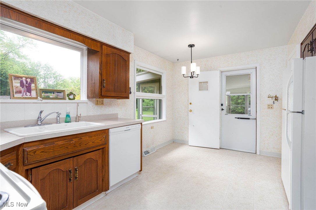 2659 Laforce Drive, Akron, Ohio image 12