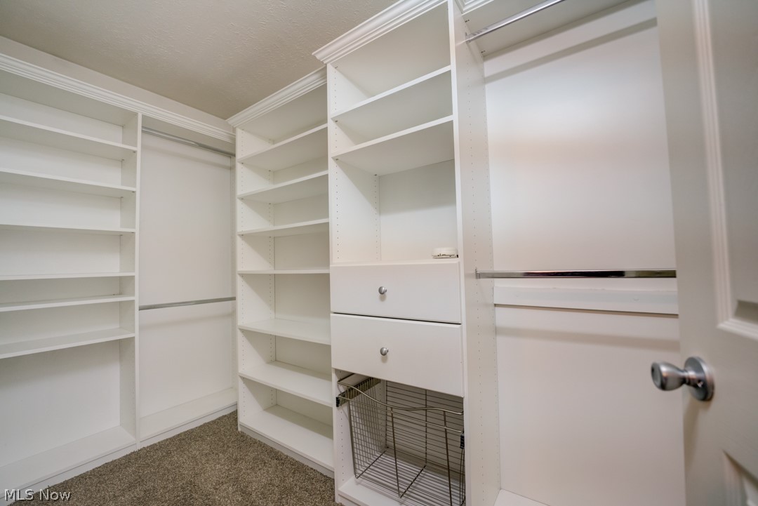 Falls River Xing Clstr Unit De - Residential