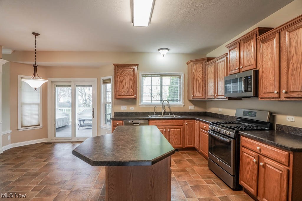 3020 Bickleigh Avenue, Akron, Ohio image 16