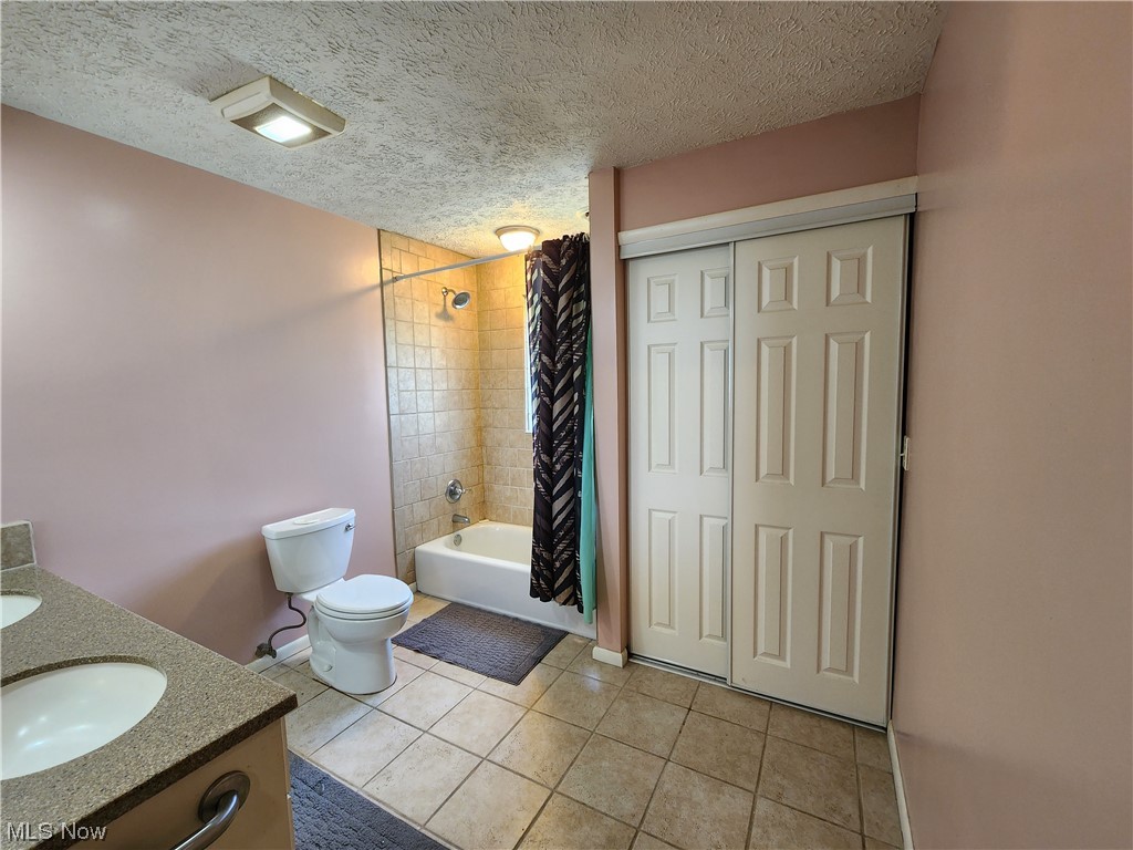 W W & B J Callahan 01 - Residential