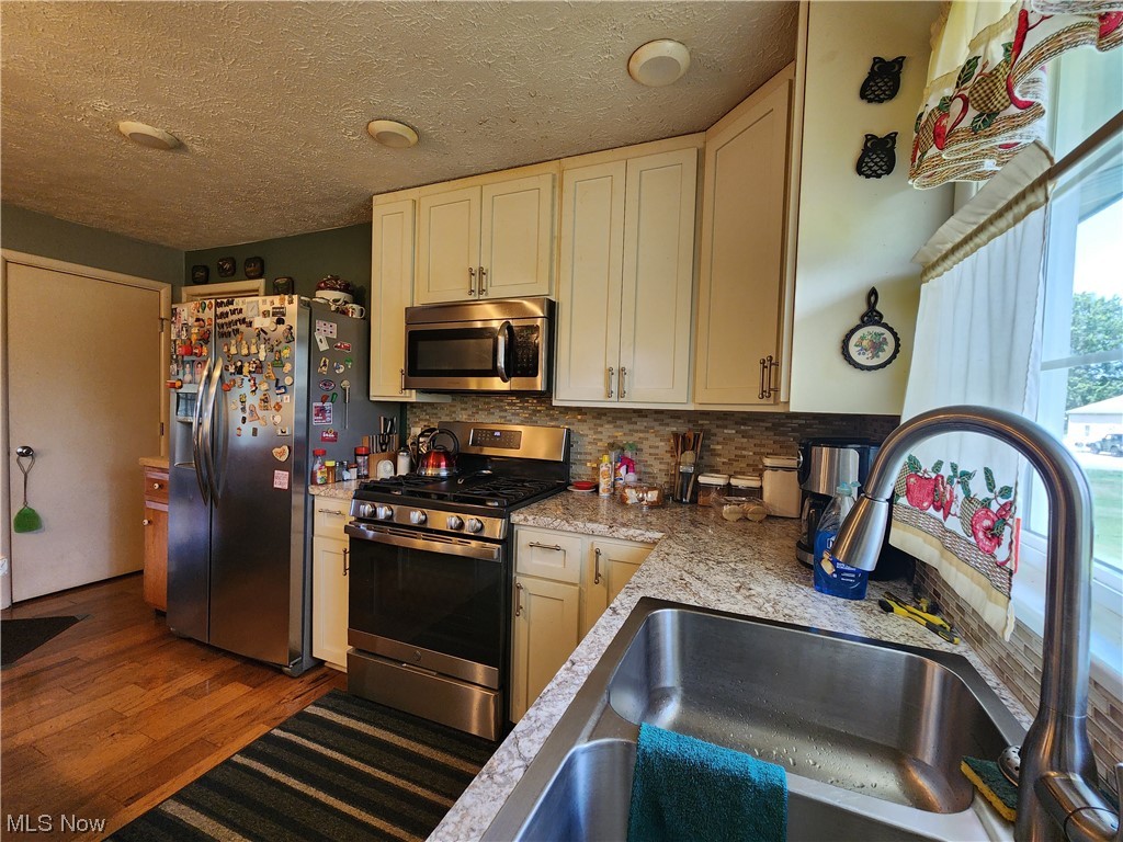 W W & B J Callahan 01 - Residential