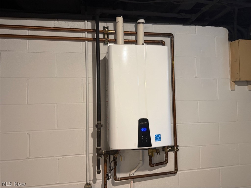 Willow Shore Builders Sub - Residential