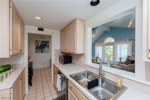 Tiny photo for 30 Cableknoll Lane, Moreland Hills, OH 44022 (MLS # 5209390)