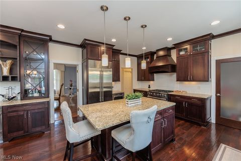 Tiny photo for 30 Cableknoll Lane, Moreland Hills, OH 44022 (MLS # 5209390)