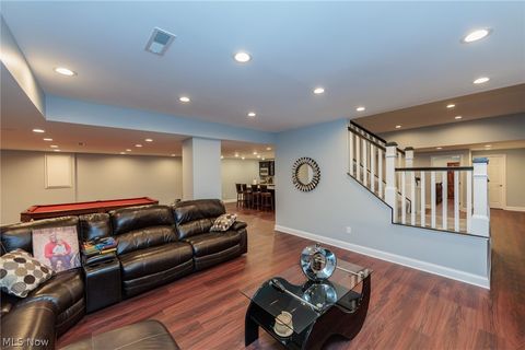 Tiny photo for 30 Cableknoll Lane, Moreland Hills, OH 44022 (MLS # 5209390)