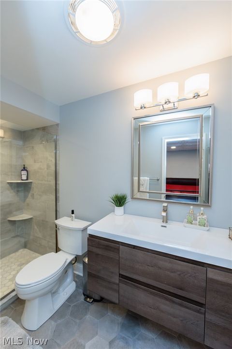 Tiny photo for 30 Cableknoll Lane, Moreland Hills, OH 44022 (MLS # 5209390)
