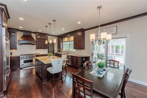 Tiny photo for 30 Cableknoll Lane, Moreland Hills, OH 44022 (MLS # 5209390)
