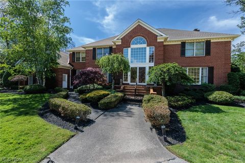 Photo of 30 Cableknoll Lane, Moreland Hills, OH 44022 (MLS # 5209390)