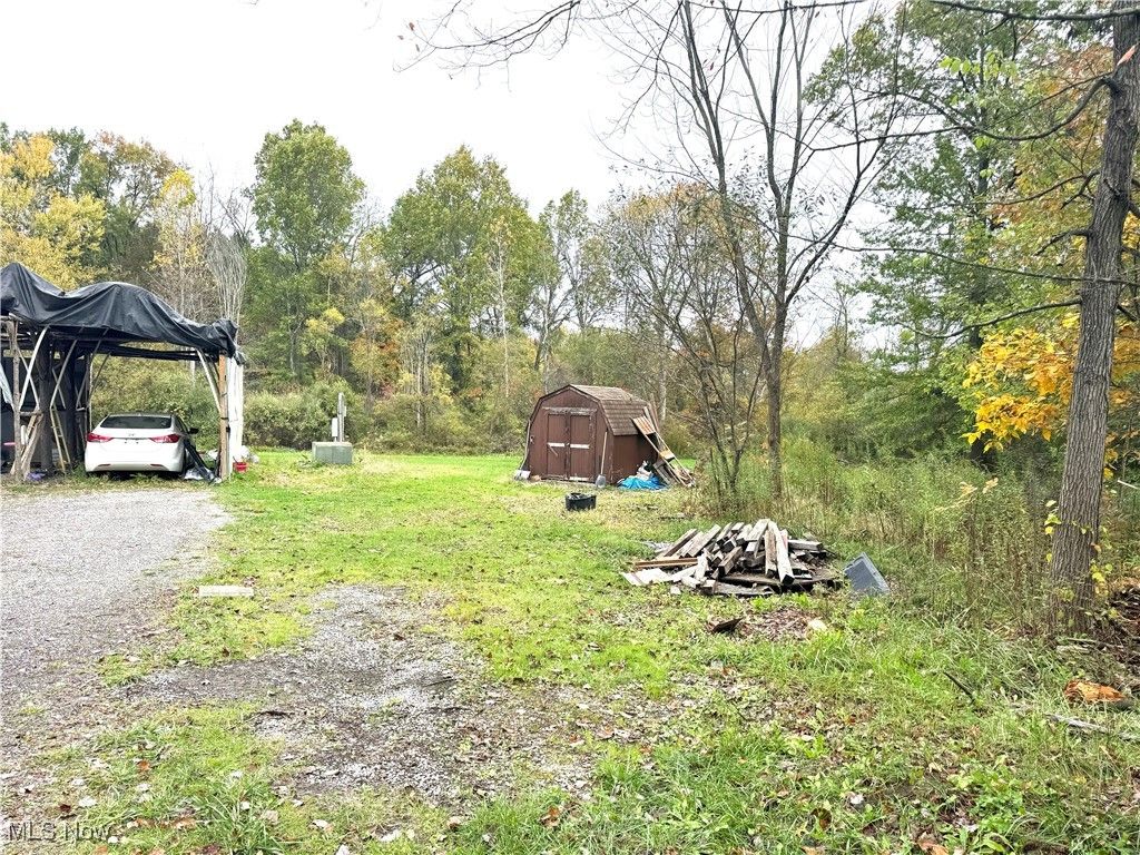 Photo of 49358 England Drive, East Palestine, OH 44413 (MLS # 5167535)