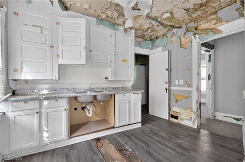 Tiny photo for 1416 E 110th Street, Cleveland, OH 44106 (MLS # 5246071)