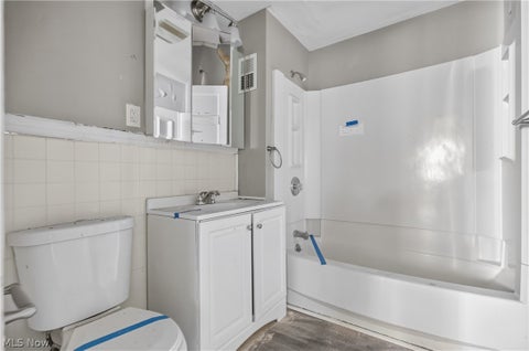 Tiny photo for 1416 E 110th Street, Cleveland, OH 44106 (MLS # 5246071)