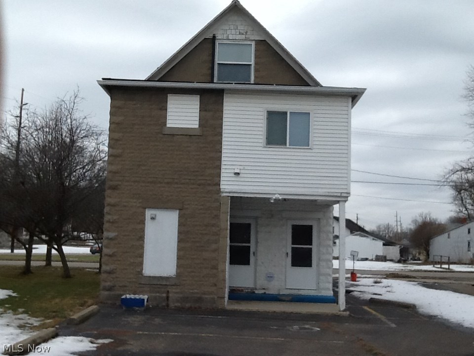 Village/Lodi - Residential Income