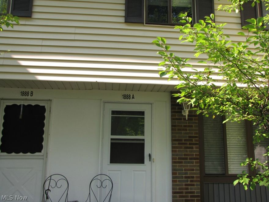 This charming 2 bedroom condo is a must see!