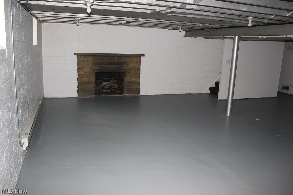 Hillside Country Estates Prop - Residential Lease