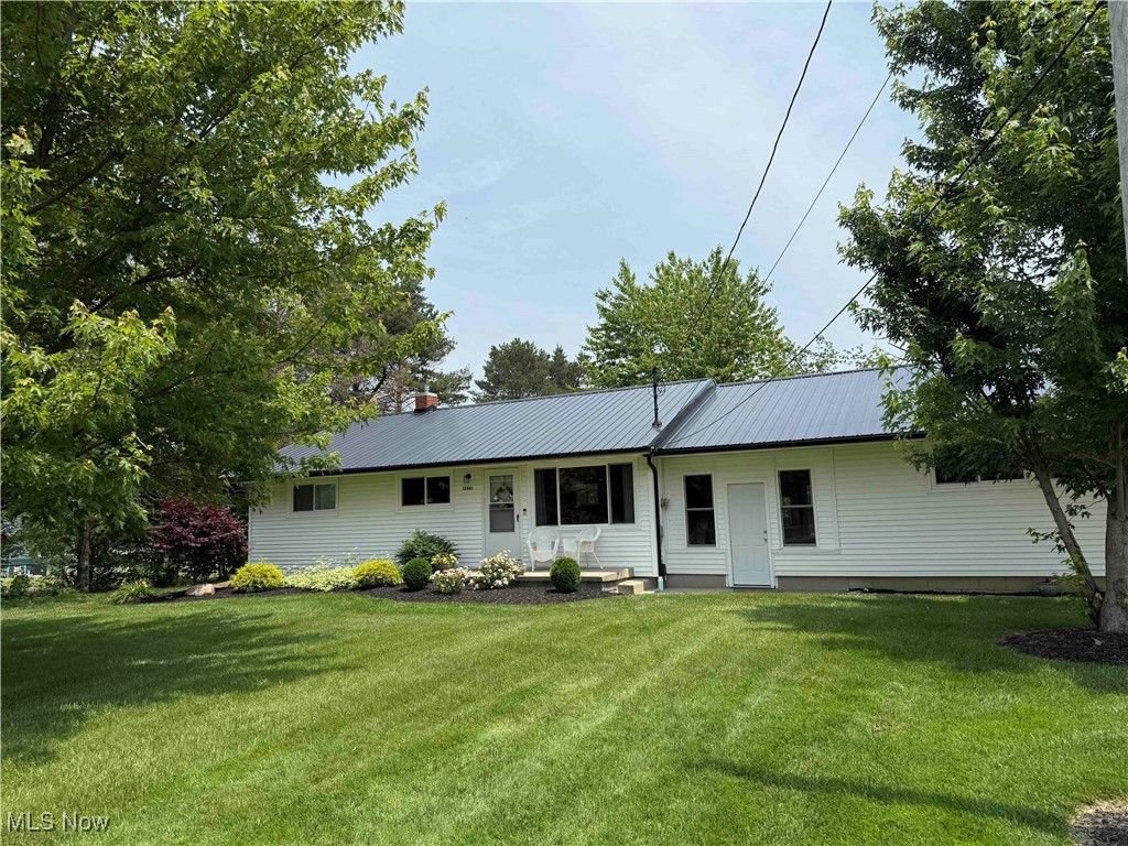 Photo of 13301 Indian Hollow Road, Grafton, OH 44044 (MLS # 5184983)