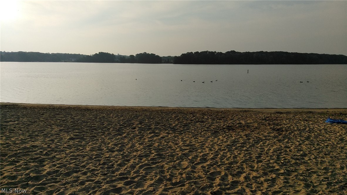 Aurora Shores Condo - Residential