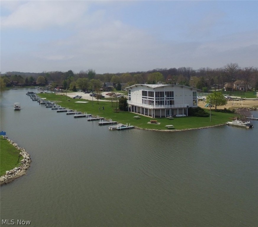 Aurora Shores Condo - Residential